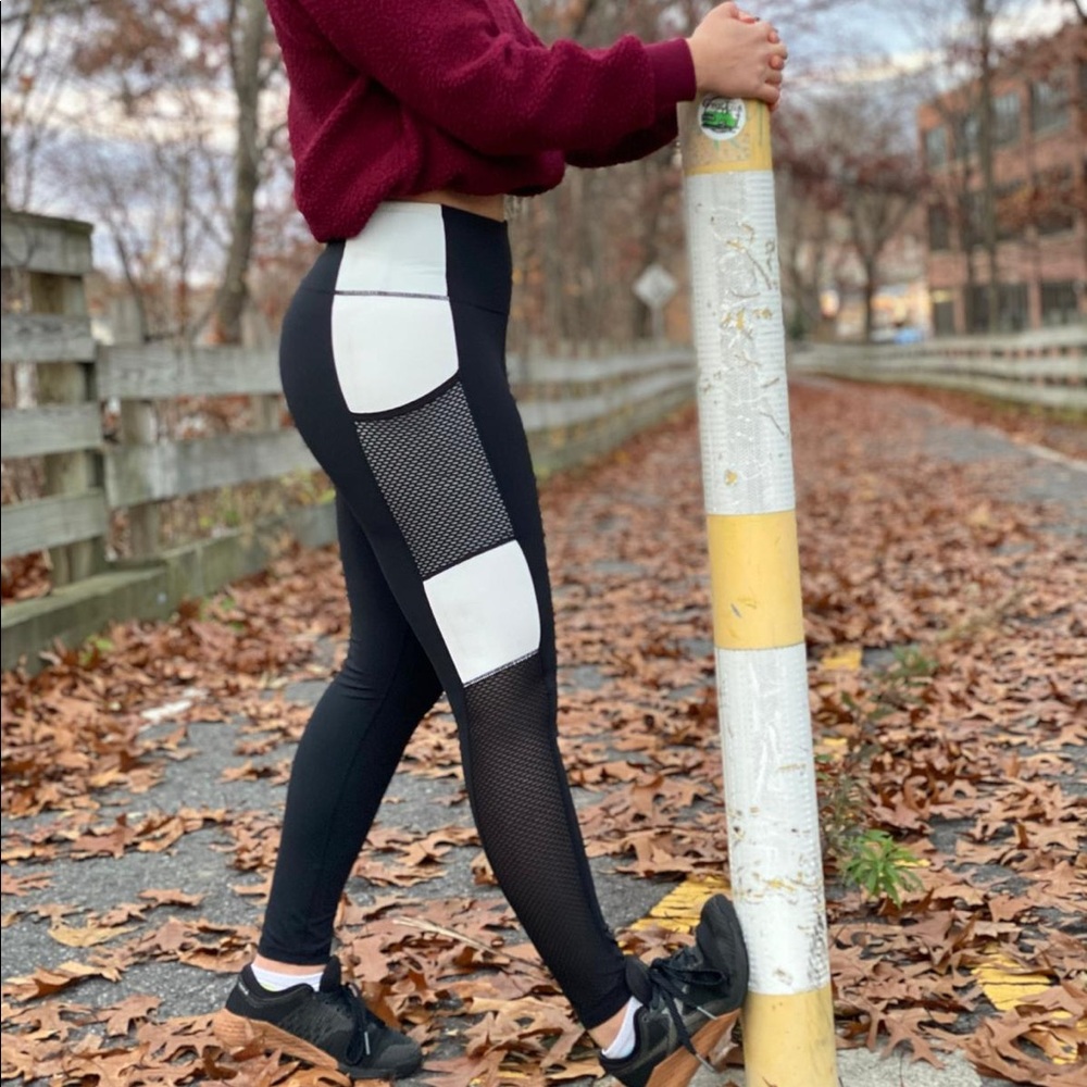 High Rise Mesh Color Block Full Leggings - Picture 2 of 7